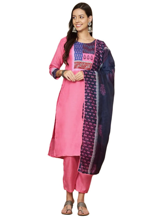 Women Printed Straight Kurta with Pants & Dupatta Set