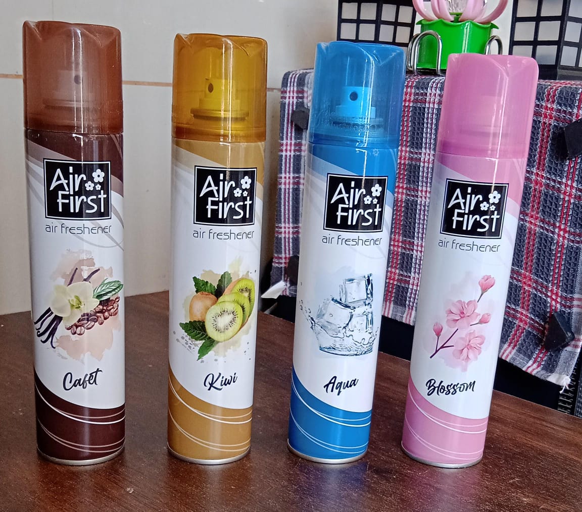 1382 Air Freshener Used In Office Home Hotels Banquets Carpet Etc Room Spray Air Freshener Mix Fragrance Lemon Kiwi Blossom Aqua Cafet (300 Ml Approx 1 Pc)
